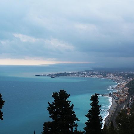Le Porte Di Taormina Acomodação com café da manhã Exterior foto